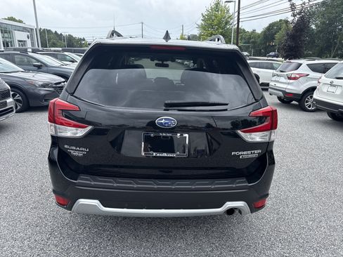 Used 2019 Subaru Forester Touring AWD/4WD image 12