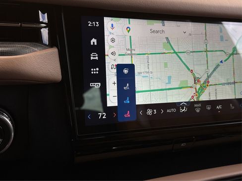 Used 2025 Lincoln Navigator L Black Label image 33