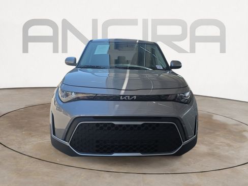Certified 2025 Kia Soul LX w/ LX Technology Package FWD image 3
