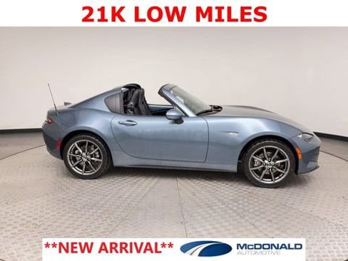 Used 2017 MAZDA MX-5 Miata RF Grand Touring image 9