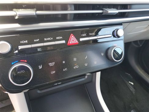 Used 2025 Hyundai Tucson SEL image 26