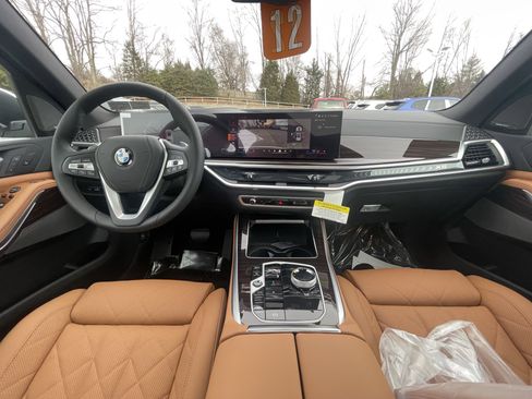 New 2026 BMW X5 xDrive40i w/ Executive Package image 17