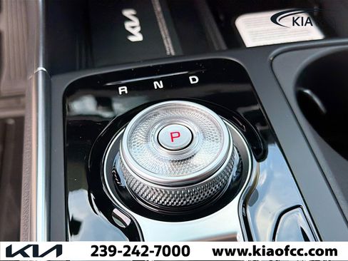 New 2026 Kia Carnival SX image 30