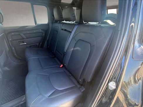 Certified 2025 Land Rover Defender 110 S image 27