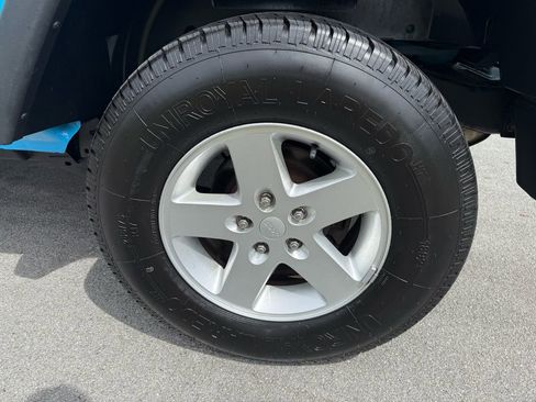 Used 2017 Jeep Wrangler Unlimited Sport w/ Quick Order Package 24S image 12