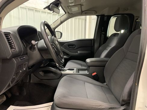 Used 2022 Nissan Frontier S w/ Technology Package image 4