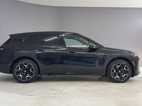 Used 2025 BMW iX xDrive50 w/ Premium Package AWD/4WD image 8