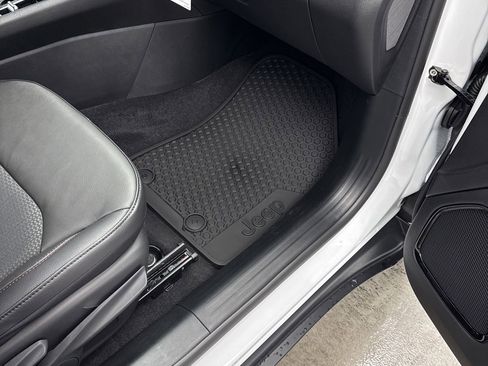 New 2026 Jeep Compass Trailhawk AWD/4WD image 27