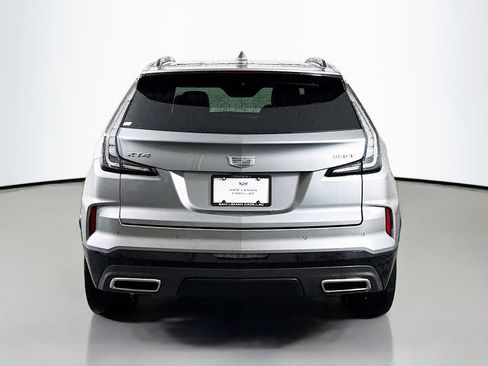 Used 2024 Cadillac XT4 Sport FWD image 6