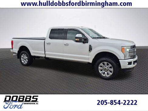Used 2017 Ford F350 Platinum image 1