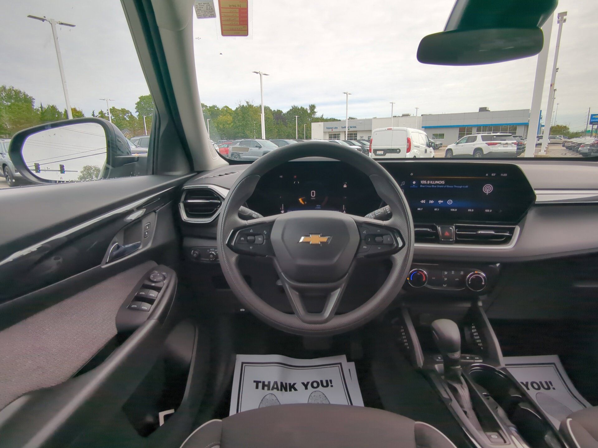 Used 2025 Chevrolet TrailBlazer LT AWD/4WD image 32
