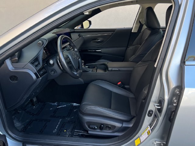 Used 2025 Lexus ES 350 w/ Premium Package FWD image 27