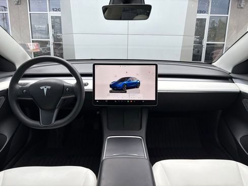 Used 2023 Tesla Model 3 Long Range image 17