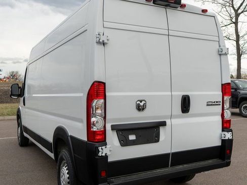 New 2026 RAM ProMaster 2500 w/ Convenience Group image 8
