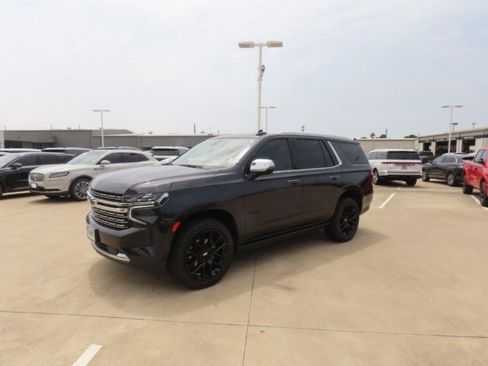 Used 2022 Chevrolet Tahoe Premier AWD/4WD image 2