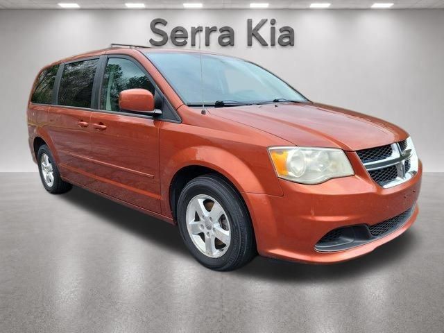 Used 2012 Dodge Grand Caravan SXT FWD image 27