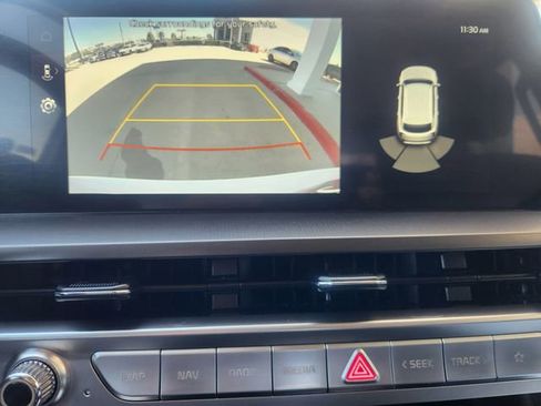 Used 2025 Kia Telluride S image 17