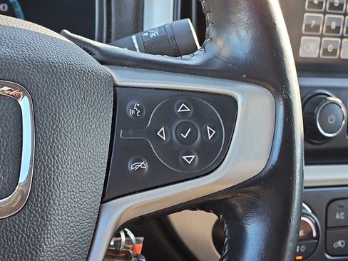 Used 2018 GMC Canyon SLE w/ SLE Convenience Package image 21