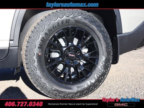 New 2026 GMC Acadia AT4 w/ Luxury Package image 45