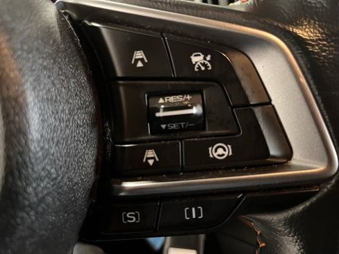 Used 2022 Subaru Crosstrek 2.0i Premium image 26