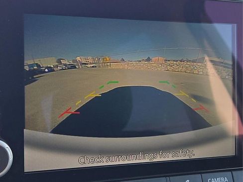 Used 2025 Nissan Pathfinder SV image 28