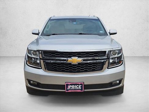 Used 2019 Chevrolet Tahoe LT image 2