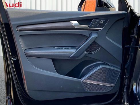 Used 2023 Audi Q5 2.0T Prestige w/ Prestige Package image 20