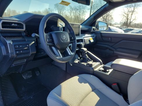 New 2026 Toyota 4Runner SR5 image 19