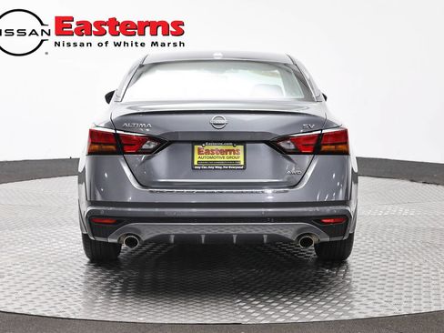 Used 2023 Nissan Altima 2.5 SV w/ SV Premium Package AWD/4WD image 6