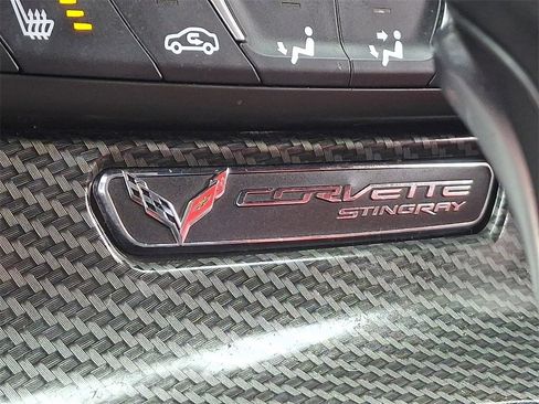 Used 2014 Chevrolet Corvette Z51 w/ 3LT Preferred Equipment Group image 24