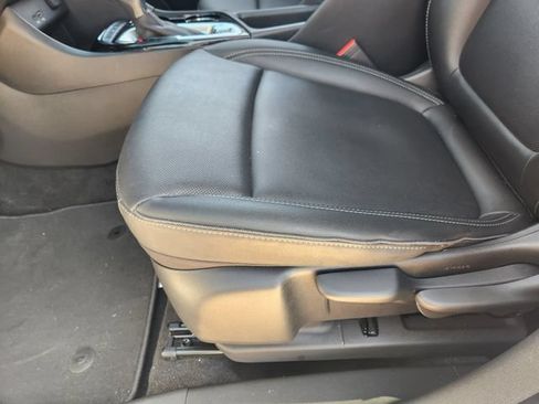 Used 2024 Buick Encore GX Sport Touring w/ Advanced Technology Package FWD image 24