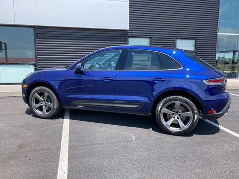 Used 2024 Porsche Macan AWD/4WD image 2