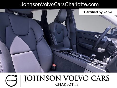 Certified 2025 Volvo XC60 B5 Core AWD/4WD image 18
