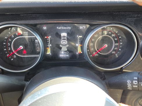 Used 2021 Jeep Wrangler Unlimited Rubicon w/ Dual Top Group image 14