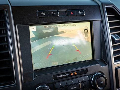 Used 2018 Ford F150 XLT w/ Equipment Group 302A Luxury image 22