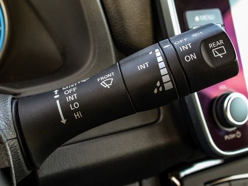 Used 2023 Nissan Leaf SV Plus image 30