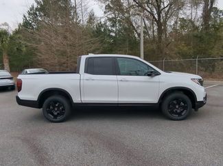 Used 2024 Honda Ridgeline Black Edition video 3