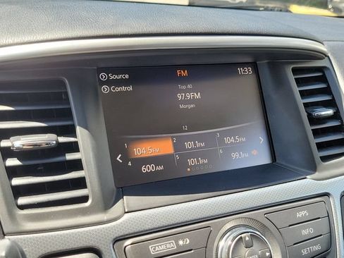 Used 2017 Nissan Pathfinder SL w/ Cargo Package FWD image 30