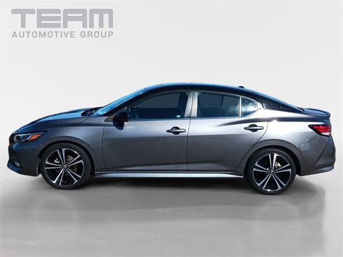 Used 2023 Nissan Sentra SR w/ SR Premium Package image 4