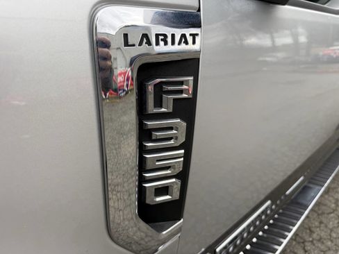 Used 2017 Ford F350 Lariat w/ Lariat Value Package AWD/4WD image 31