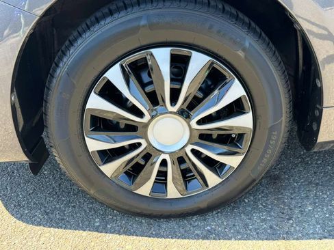 Used 2010 Toyota Corolla LE FWD image 20