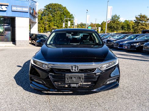 Used 2018 Honda Accord EX-L image 2