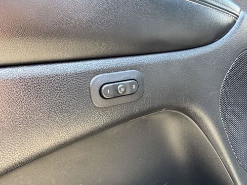 Used 2017 Jeep Grand Cherokee Limited AWD/4WD image 14