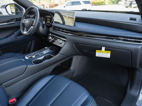 New 2026 INFINITI QX60 Sport w/ Dark Cargo Package image 28