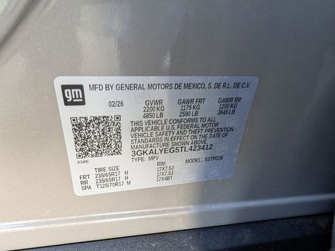 New 2026 GMC Terrain AT4 w/ LPO, Black Badging Package AWD/4WD image 34