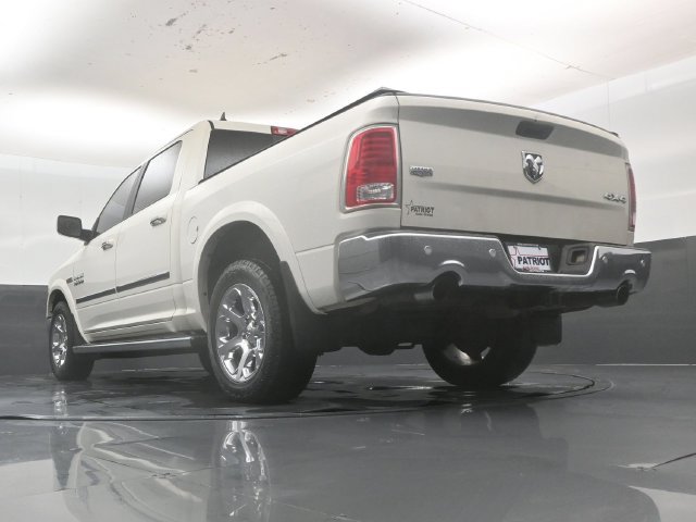 Used 2018 RAM 1500 Laramie w/ Convenience Group AWD/4WD image 50