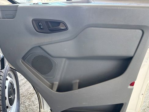 Used 2015 Ford Transit 350 XL RWD image 14