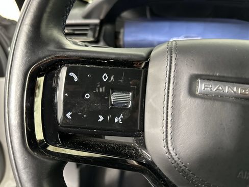 Used 2025 Land Rover Range Rover Velar Dynamic SE AWD/4WD image 7
