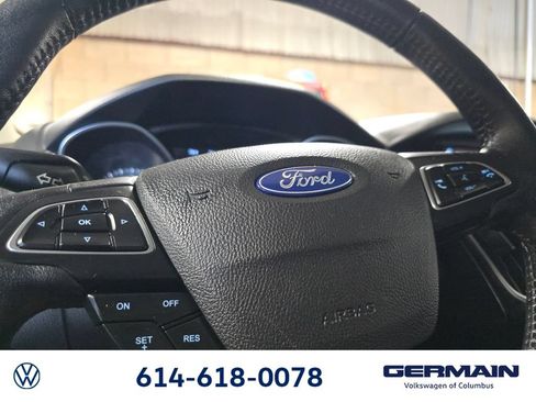 Used 2018 Ford Focus SEL w/ Cold Weather Package FWD image 26