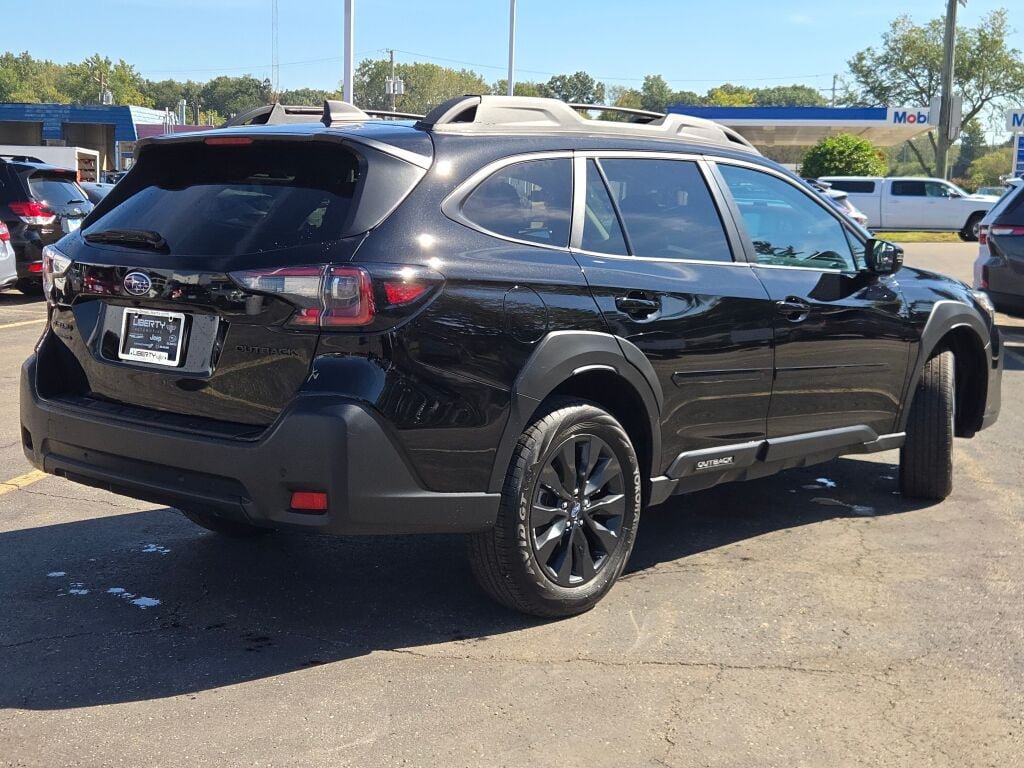 Certified 2024 Subaru Outback Onyx Edition AWD/4WD image 12